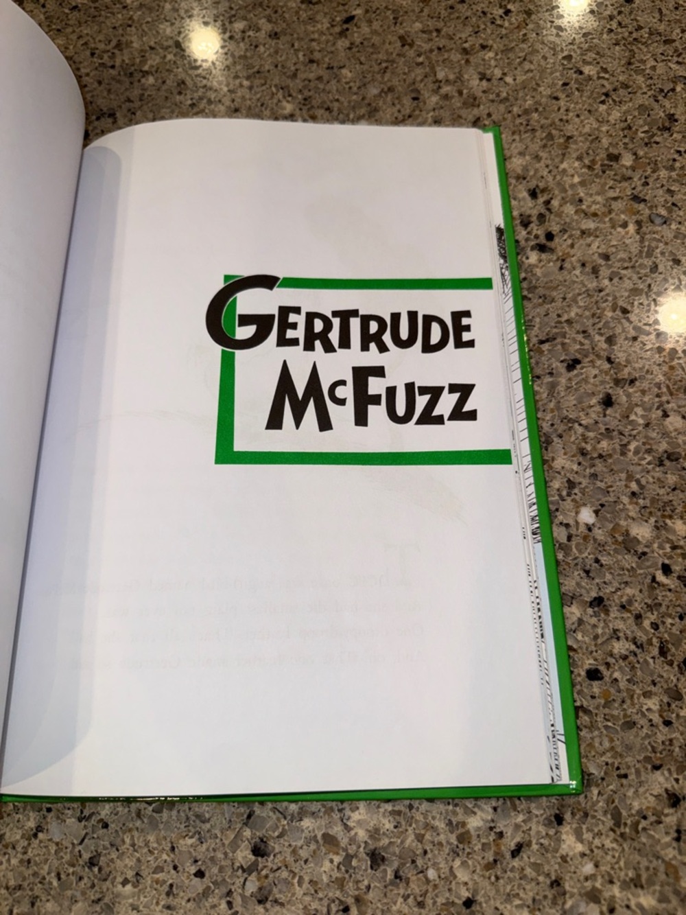 Dr. Seuss Yertle the Turtle and Other Stories - Green and Blue Accents - Picture 6 of 7